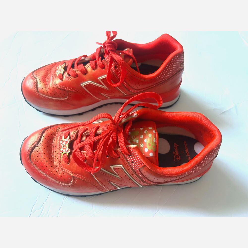 New Balance X Disney 574 Minnie Mouse bow shoes sneakers size 7.5 Women’s